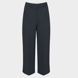 NEW ARITZIA EFFORTLESS Pants BLACK SIZE 6- CROPPED LENGTH
